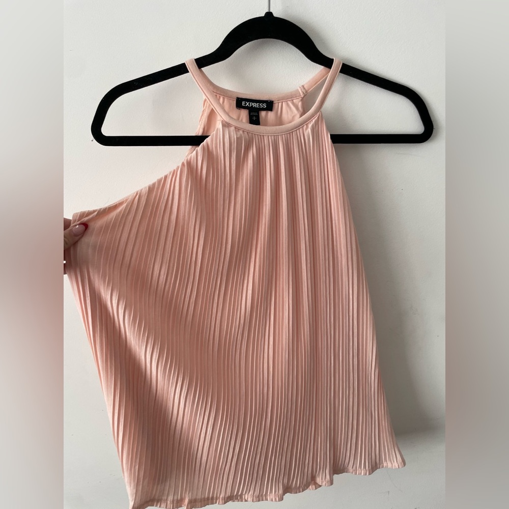 Cute pink Express top